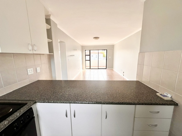 To Let 2 Bedroom Property for Rent in Vredekloof Western Cape